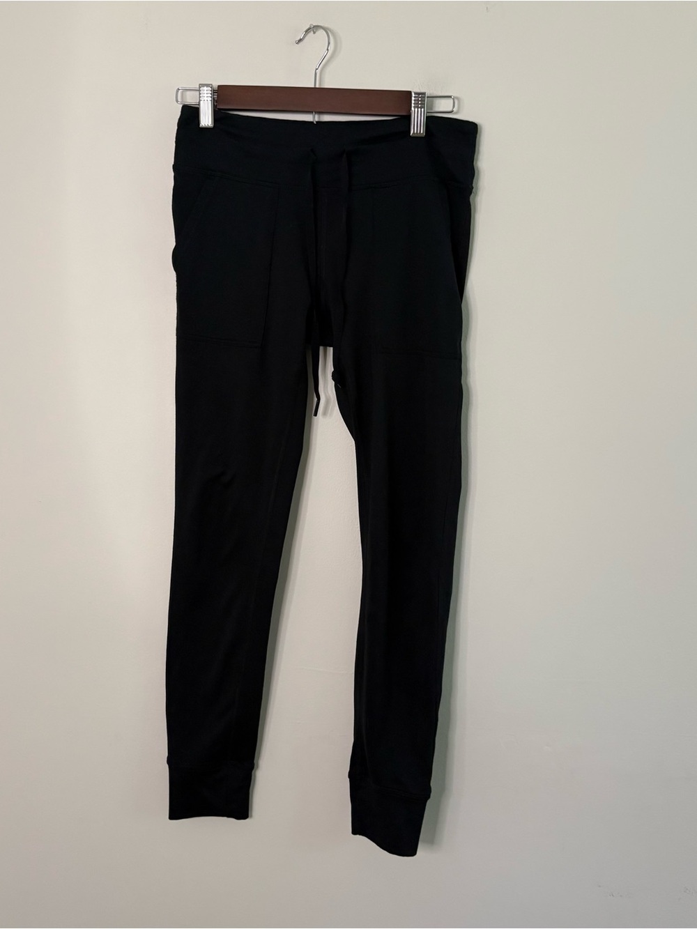 Aerie Chill Play Move Women’s Medium Black Casual Jogger Pants Leisure